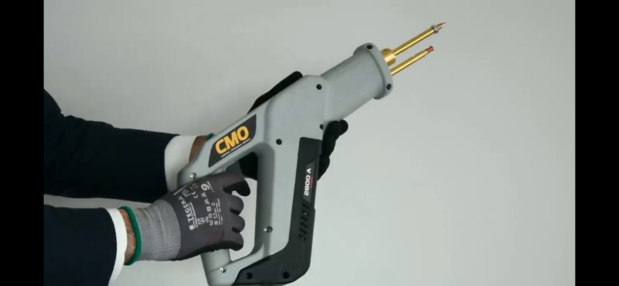 BATTERY OPERATED DENT PULLER