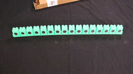 SET OF 4 MAGNETIC SANDING PROTECTORS FOR PANEL EDGES